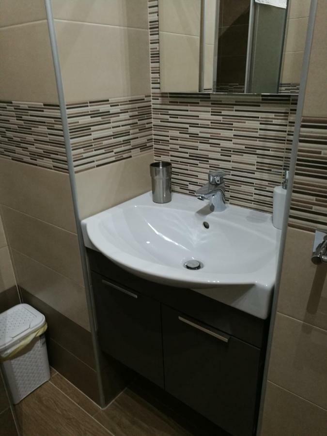 Residenza Storica Tarsia Apartment Napoli Bagian luar foto