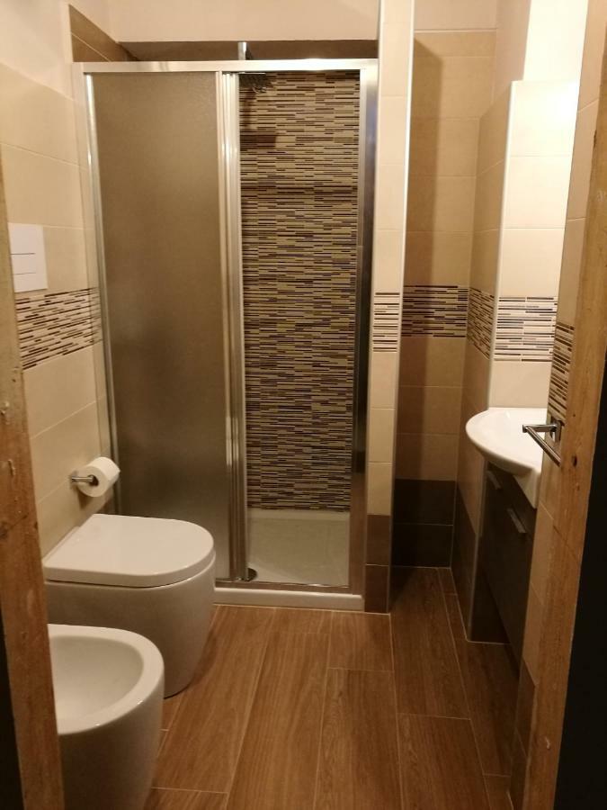 Residenza Storica Tarsia Apartment Napoli Bagian luar foto