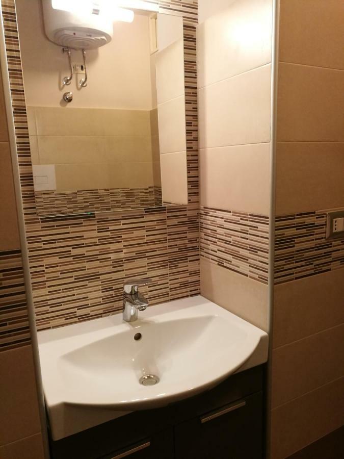 Residenza Storica Tarsia Apartment Napoli Bagian luar foto